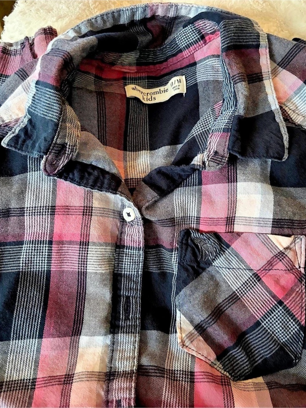 Abercrombie Kids Plaid Button Down Long Sleeve Shirt in Pink & Black Size 14/16